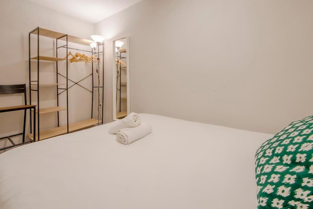 Cool Deluxe Interior Design A 2 Min De Gran Via Appartement